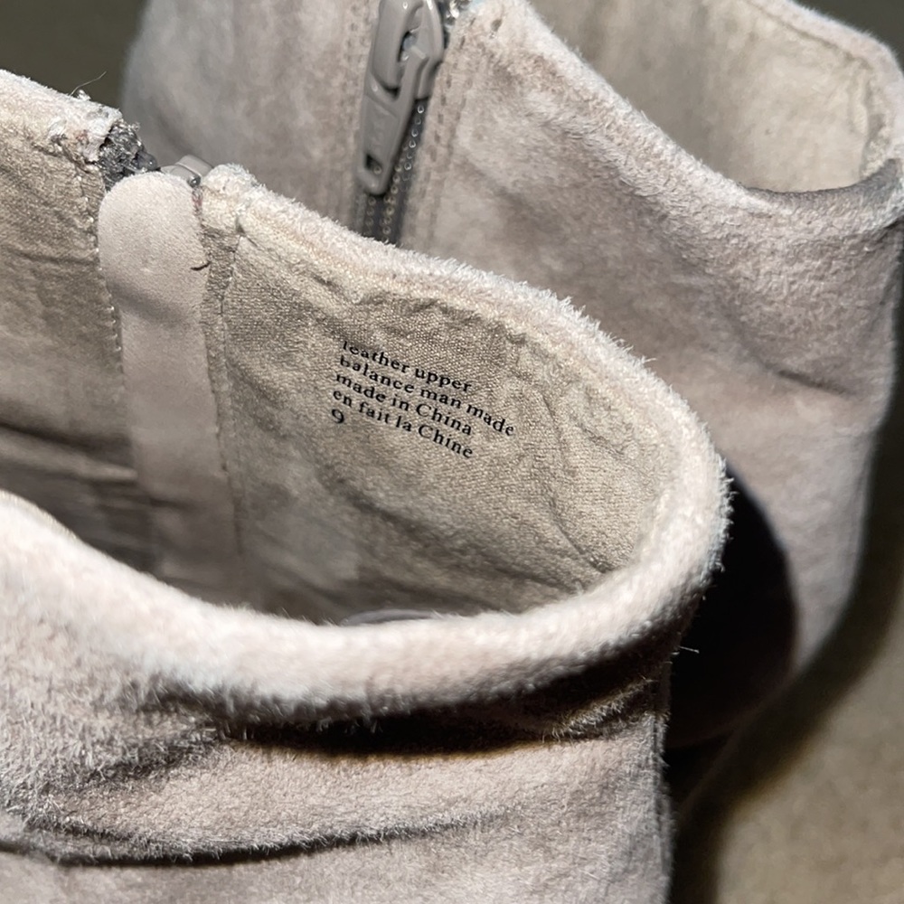 Grey booties - Picture 5 of 7